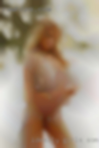Ideally girls something nude long term in Hollister.